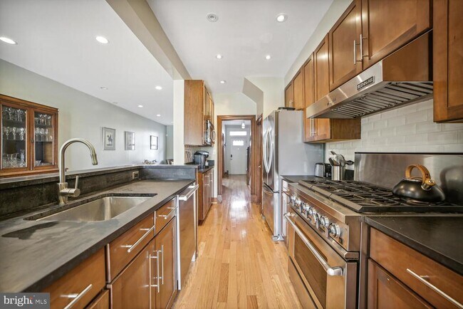 Building Photo - 3617 13th St NW