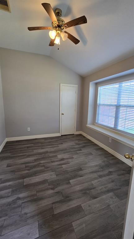 Building Photo - 6011 Decker Ridge Ct