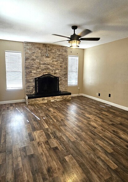 Building Photo - 1519 Indian Trl