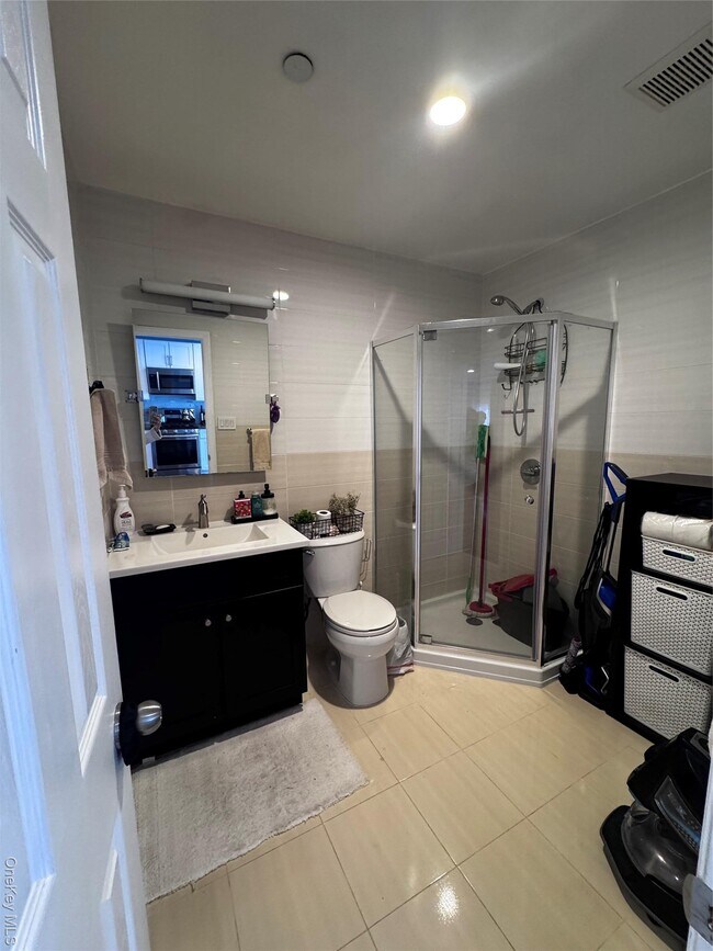 Building Photo - 45 Kildare Rd