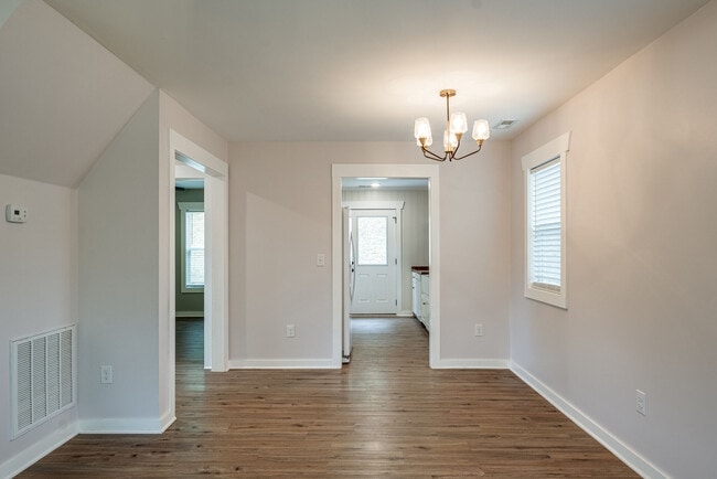 Building Photo - 6258 Campbellsville Pike