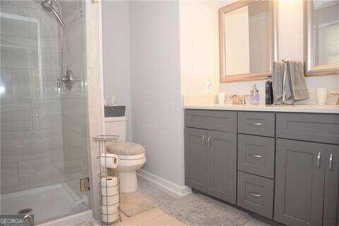 Building Photo - 8712 Lake Dr SW