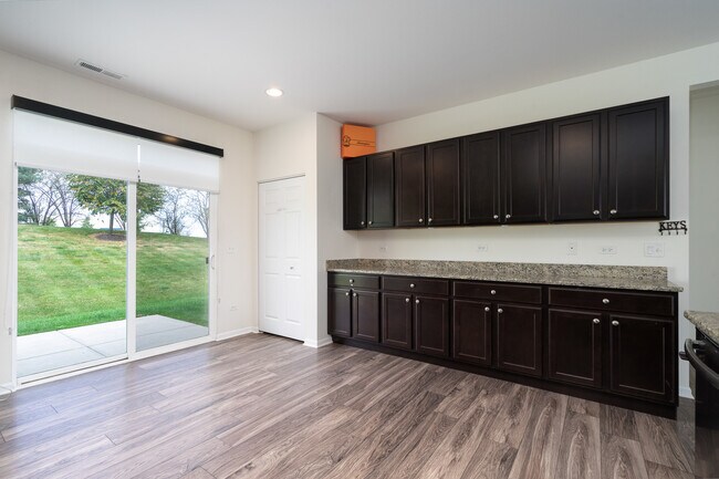 Building Photo - 16164 W Coneflower Dr