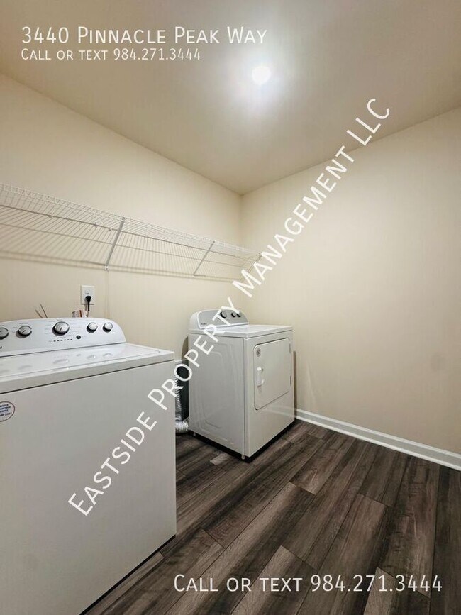 Building Photo - 3440 Pinnacle Peak Dr