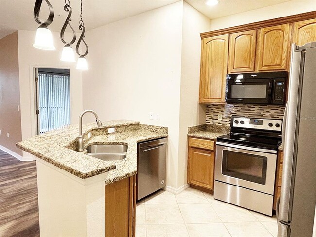Building Photo - 4218 Via Piedra Cir