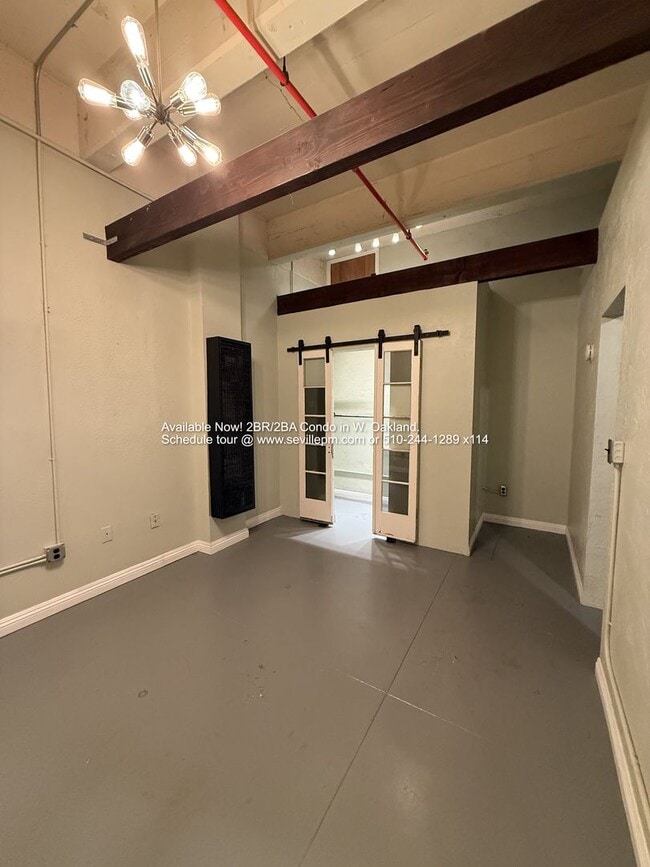 Building Photo - CHIC INDUSTRIAL 2BR/2BA CONDO Available Now!