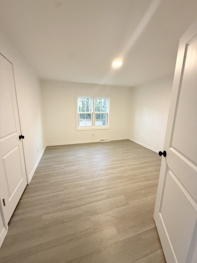 Building Photo - 310 Highland St