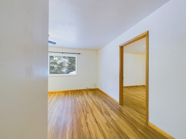 Building Photo - 3380 Venus Dr