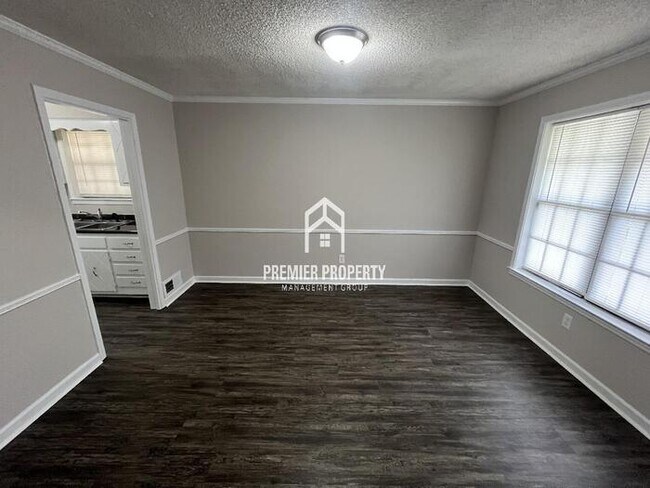 Building Photo - 4987 Cedar View Rd