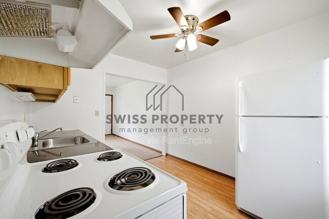 Building Photo - 1567 Briarwood Ave
