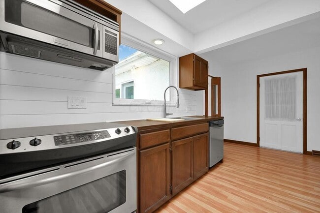 Building Photo - 760 Drummond Ct