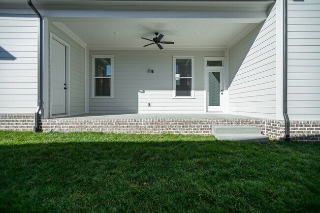 Building Photo - 3025 Long Br Cir