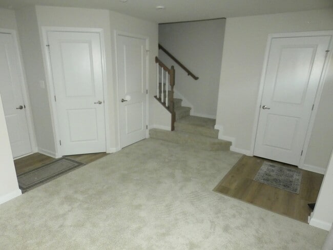 Building Photo - 1014 Trestle Dr