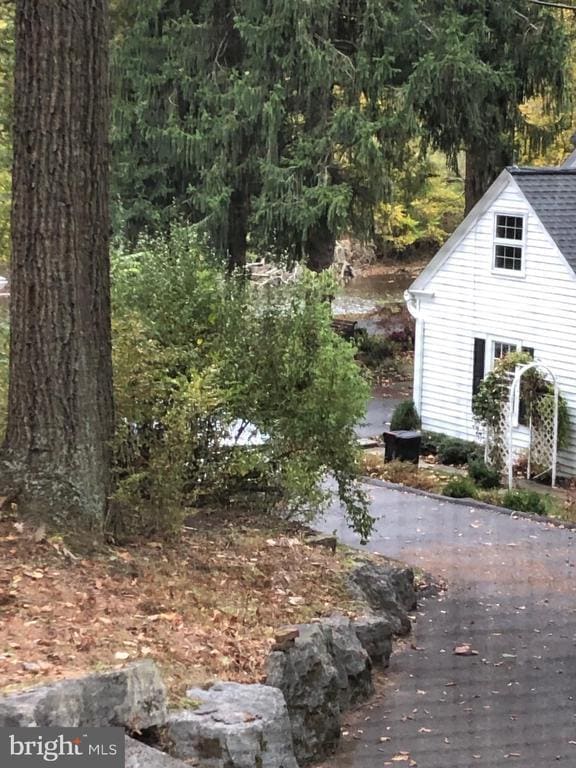 Building Photo - 723 McCormick Rd