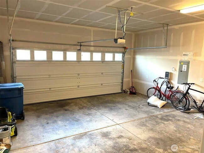 Building Photo - 20511 SE 256th St