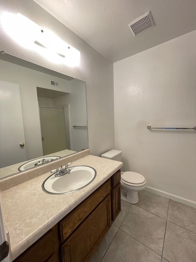 Building Photo - Upgraded Linda Vista Village Townhome.