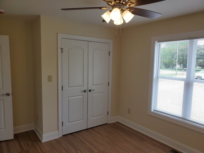 Building Photo - 235 J Brown Rd