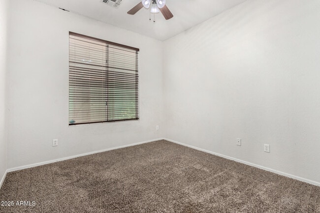 Building Photo - 82 W Aster Dr