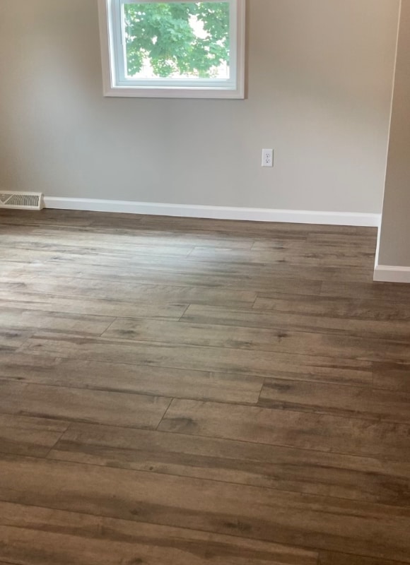 Building Photo - 1052 Stonybridge Dr