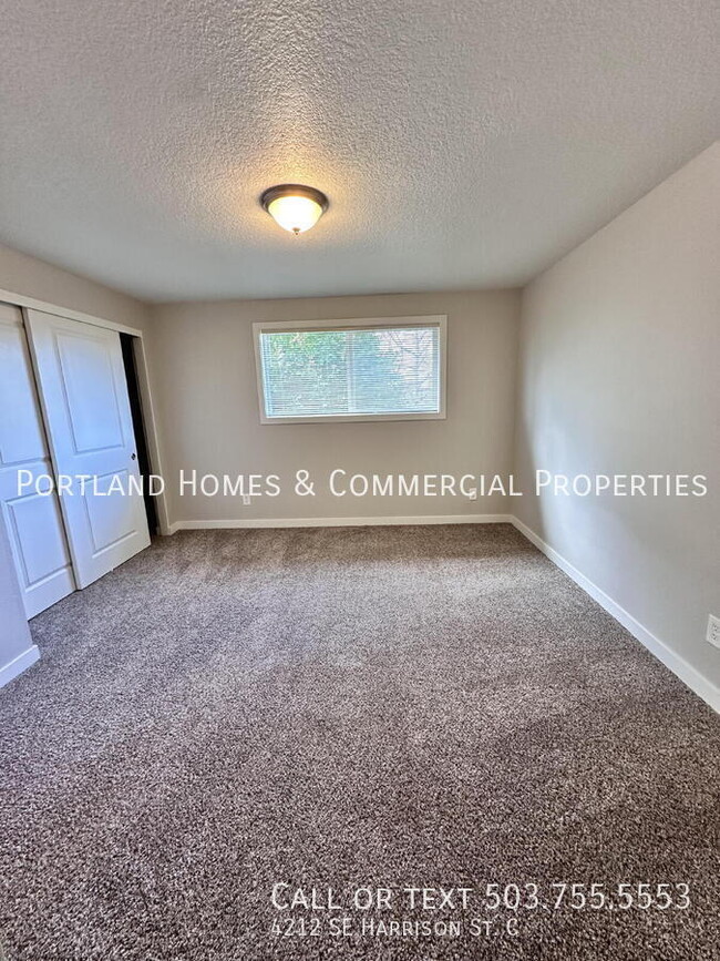 Building Photo - 4212 SE Harrison St
