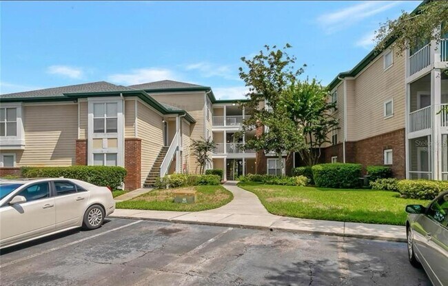 Building Photo - 10110 Winsford Oak Blvd