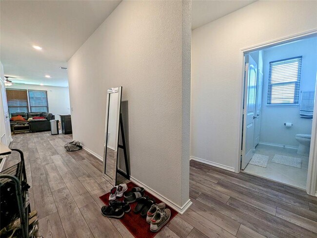 Building Photo - 8100 Philbrook Dr