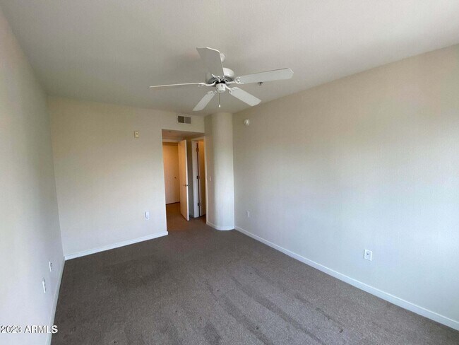 Building Photo - 3633 N 3rd Ave