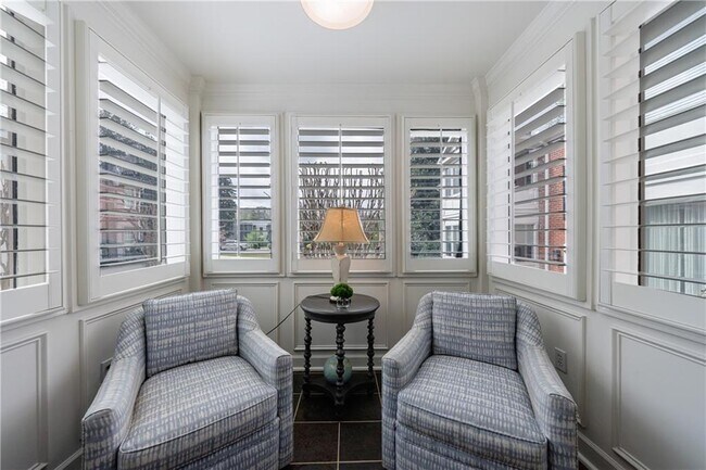 Building Photo - 115 Peachtree Memorial Dr NW