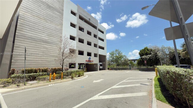 Building Photo - 7825 NW 107th Ave