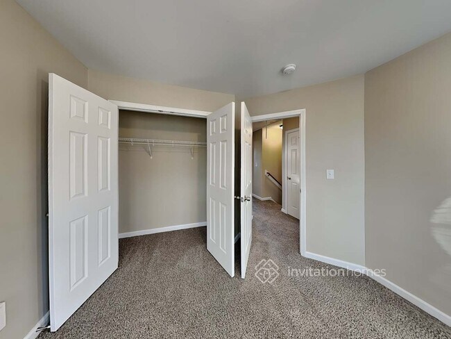 Building Photo - 2712 Waterford Crystal Ct