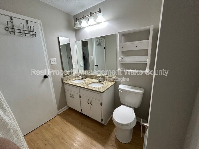 Building Photo - 2424 Tusket Ct