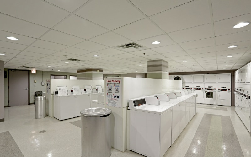 Building Photo - 454 E Ohio St