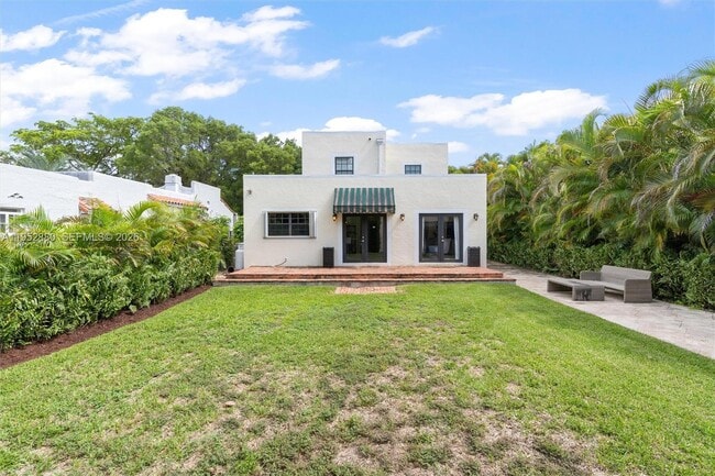 Building Photo - 1329 Obispo Ave