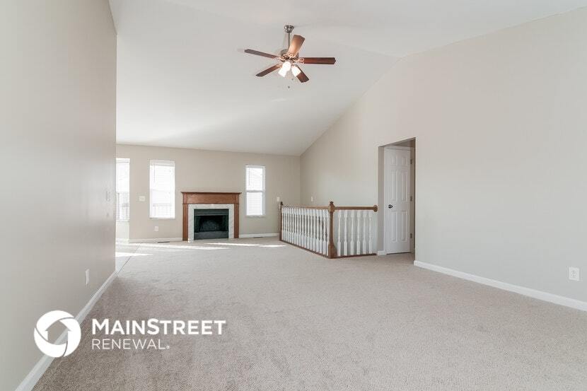 Building Photo - 3064 Laurel Village Cir