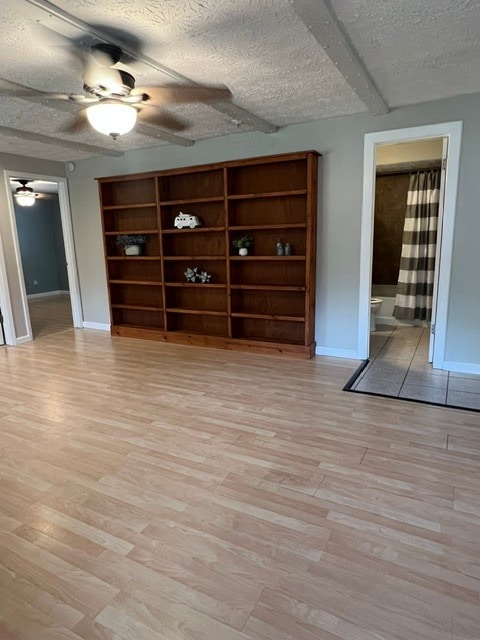 Living room - 171 Evergreen Ln