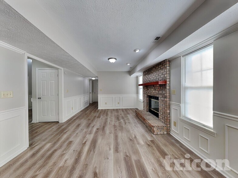 Building Photo - 7396 Autumn Ct