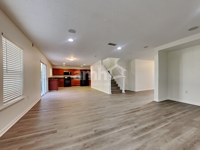 Building Photo - 11527 Spring Board Dr