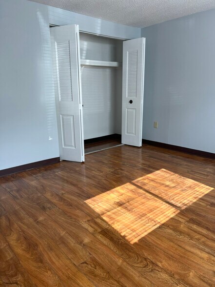 Building Photo - 175 Willard St