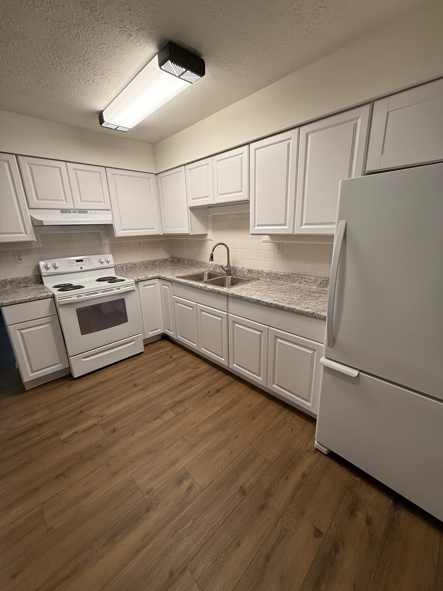 Brand New Kitchen - 307 June Marie Dr