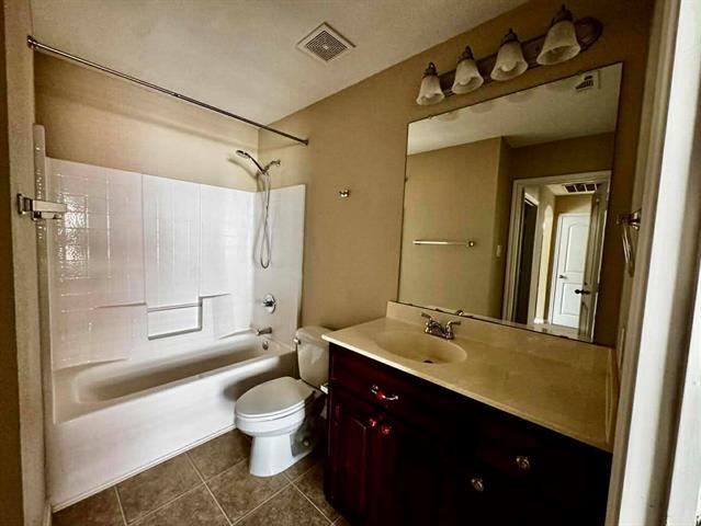 Building Photo - 268 Spring Hollow Dr