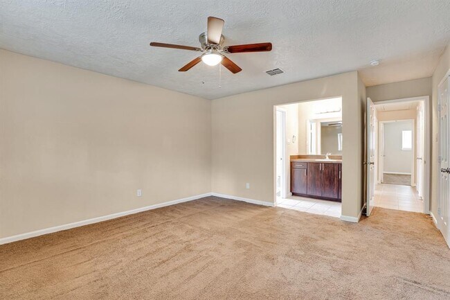 Building Photo - 24815 Spring Creek Dr