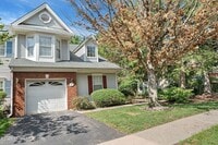 Building Photo - 43 Sapphire Ln