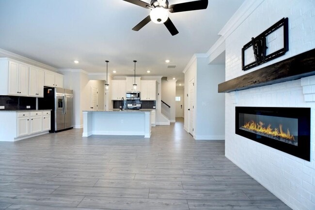 Building Photo - 4619 Cypress Landing Wy
