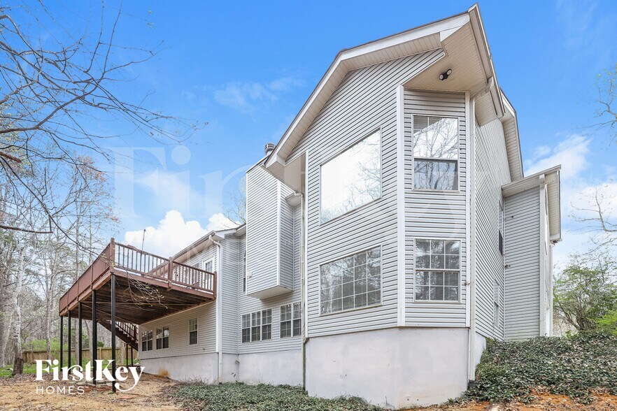 Building Photo - 5320 Parkside Trail