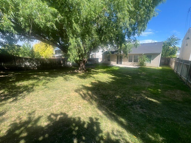 Building Photo - Newley Updated 3bed 2bath In West Nampa