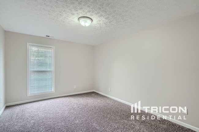 Building Photo - 1160 Paper Creek Dr SE