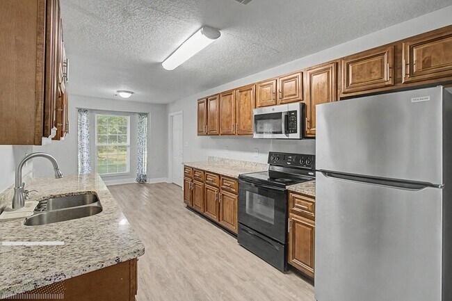 Building Photo - 10179 GA-196