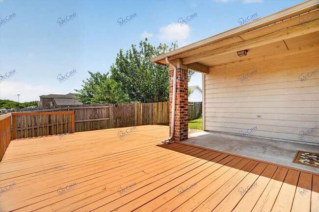 Building Photo - 2152 Ingrid Ln