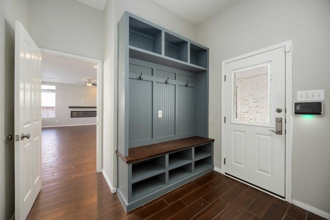 Building Photo - 3419 Crosby Landing