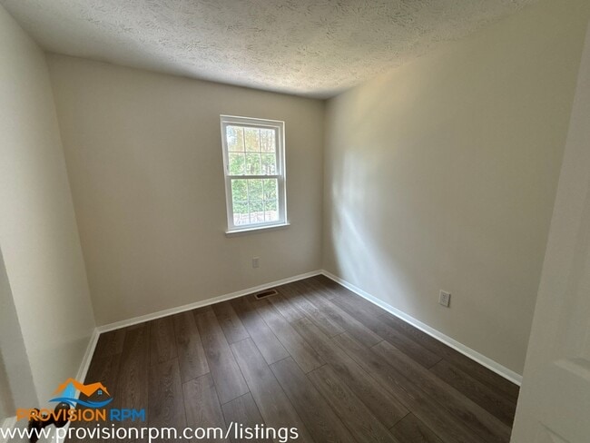 Building Photo - 615 Stone Wheel Ct E